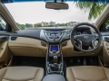 Interior picture 1 of Hyundai Fluidic Elantra CRDi 1.6 S MT