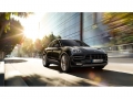 Exterior picture 2 of Porsche Macan Turbo