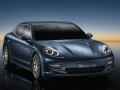 Exterior picture 2 of Porsche Panamera Base